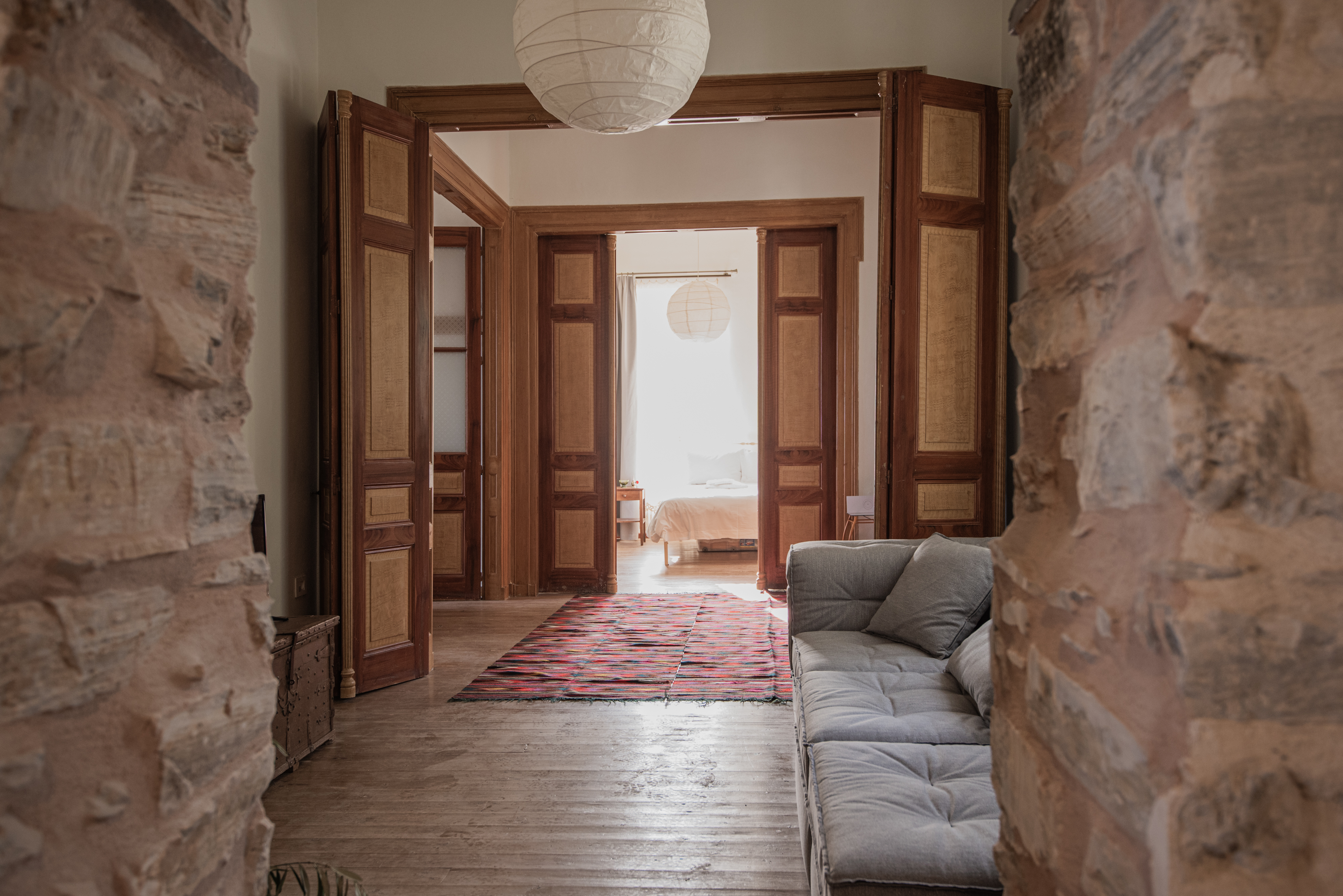 The full living room of Pelion Muse